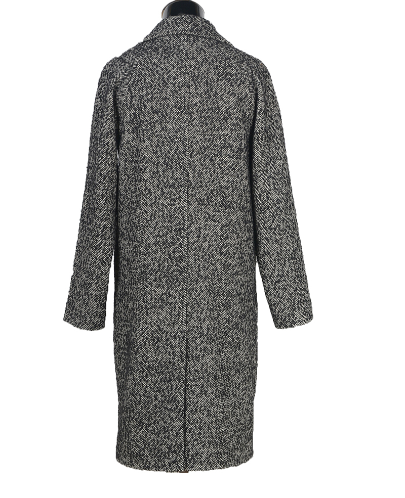 163613 Ladies coat herringbone boucle